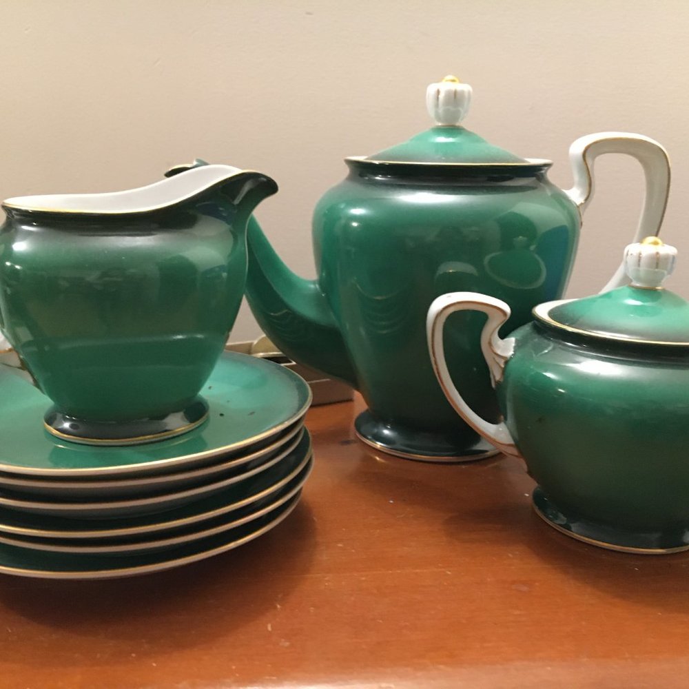 China Tea Set - Picture 2 of 2